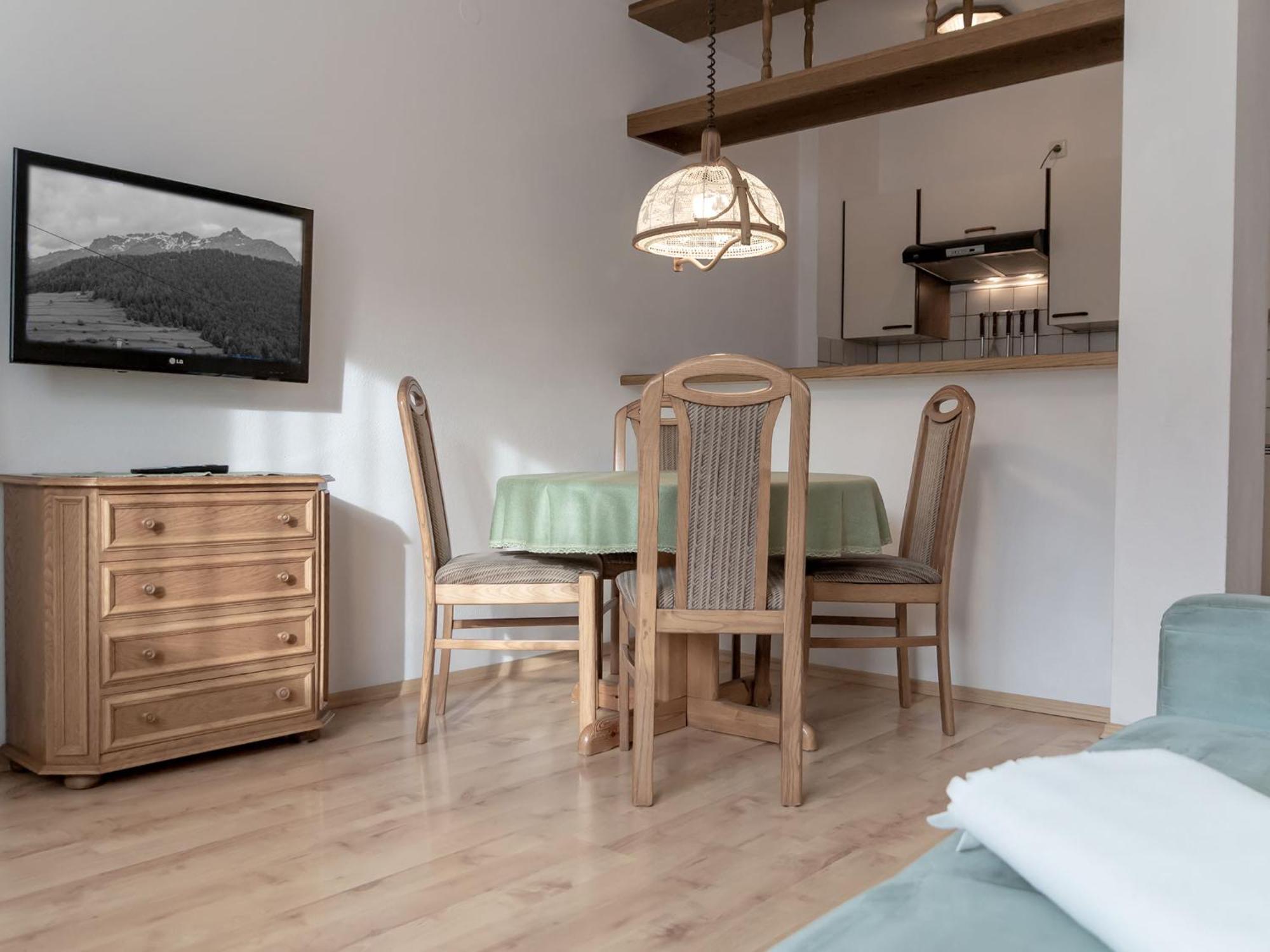 Das Alpenblick & Outdoor Lodge ناودرس المظهر الخارجي الصورة